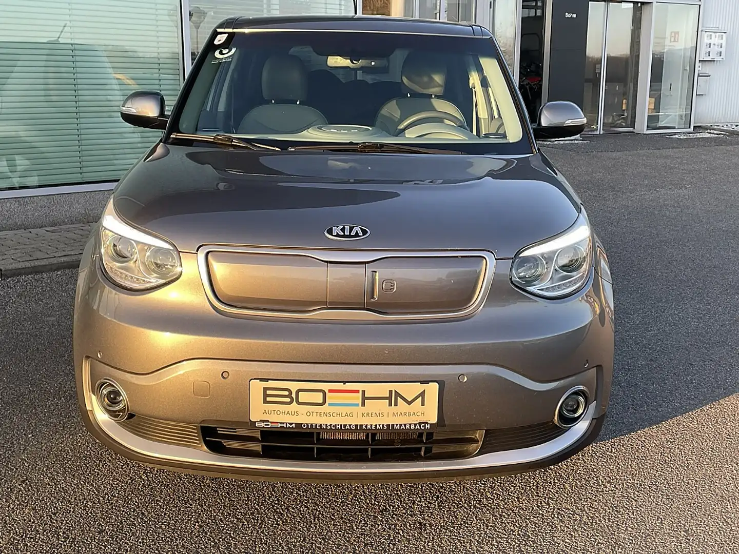 Kia Soul EV AC/DC 27kWh Grau - 2
