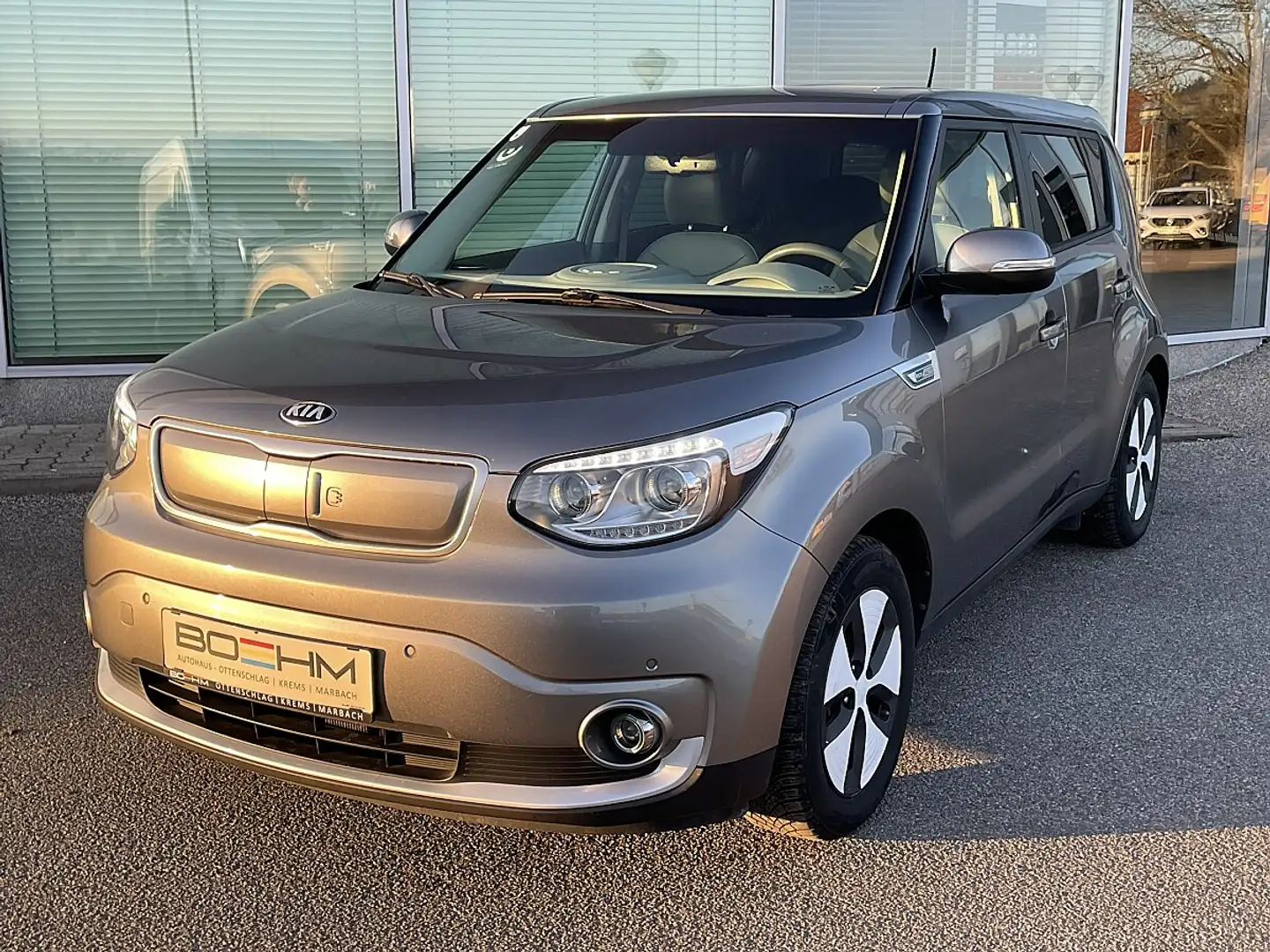 Kia Soul EV AC/DC 27kWh Grau - 1