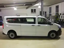 Volkswagen T7 Transporter New Transporter Kombi TDI 2.0 SCR LR 9Si AHK GRA