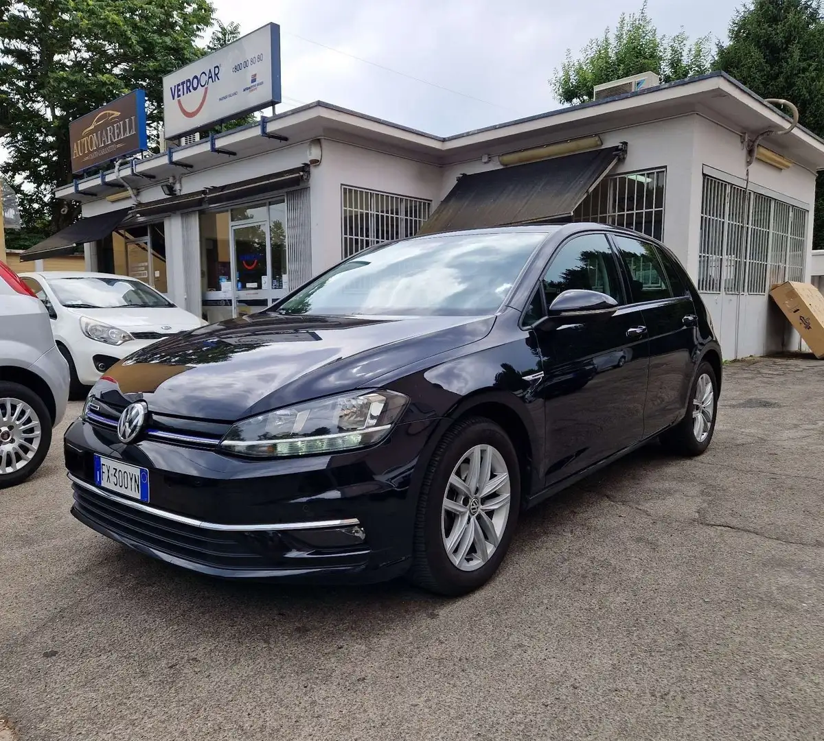 Volkswagen Golf VII 5p 1.5 tgi Business 130cv dsg Nero - 1