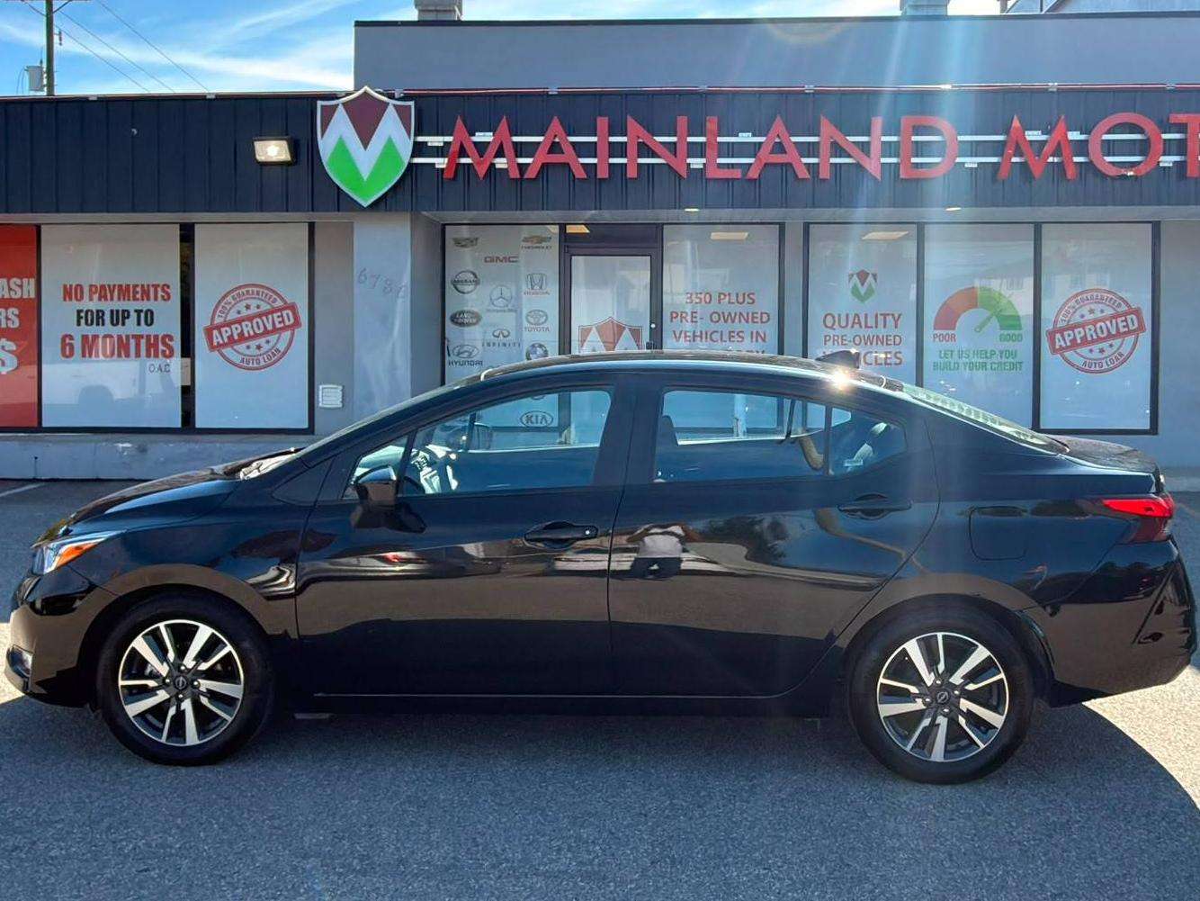 2024 Nissan Versa — view 8
