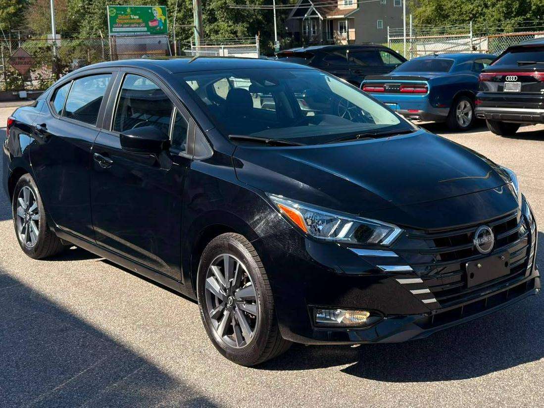 2024 Nissan Versa — view 3