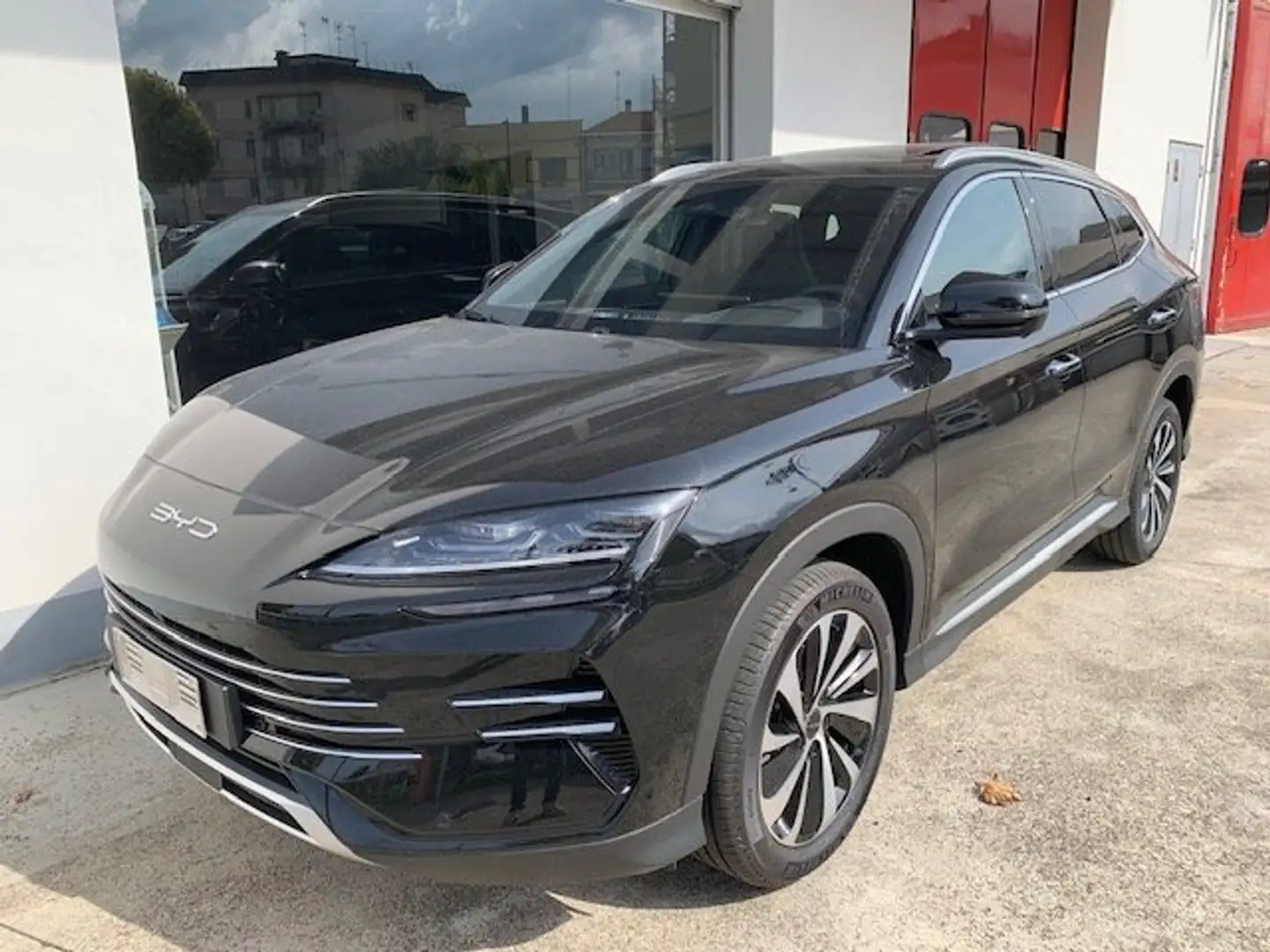 BYD Seal U DM-i 1.5 phev Comfort 2wd Km Zero Noir - 1