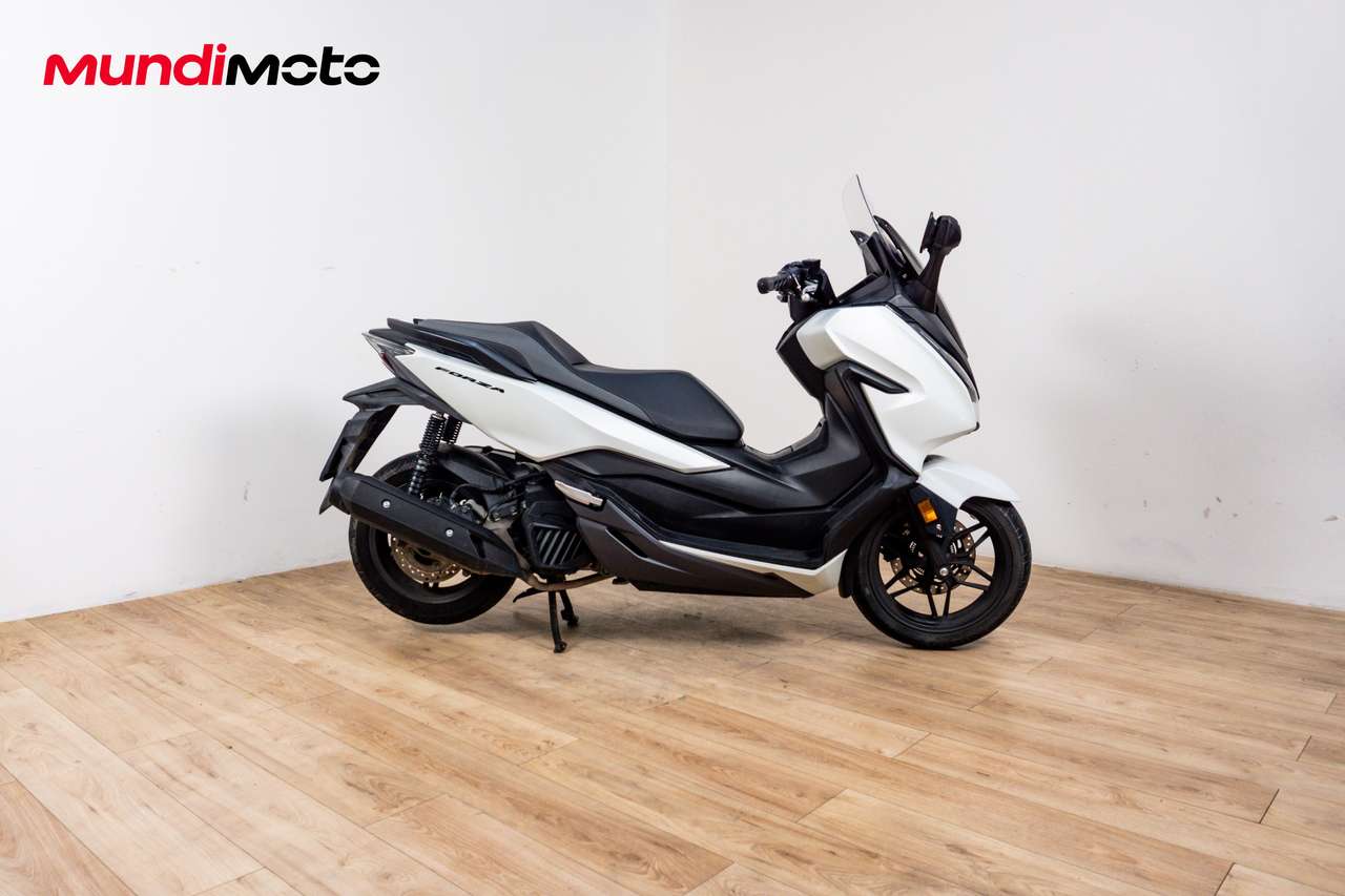 Honda Forza 125
