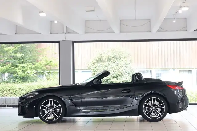 BMW Z4 view 7