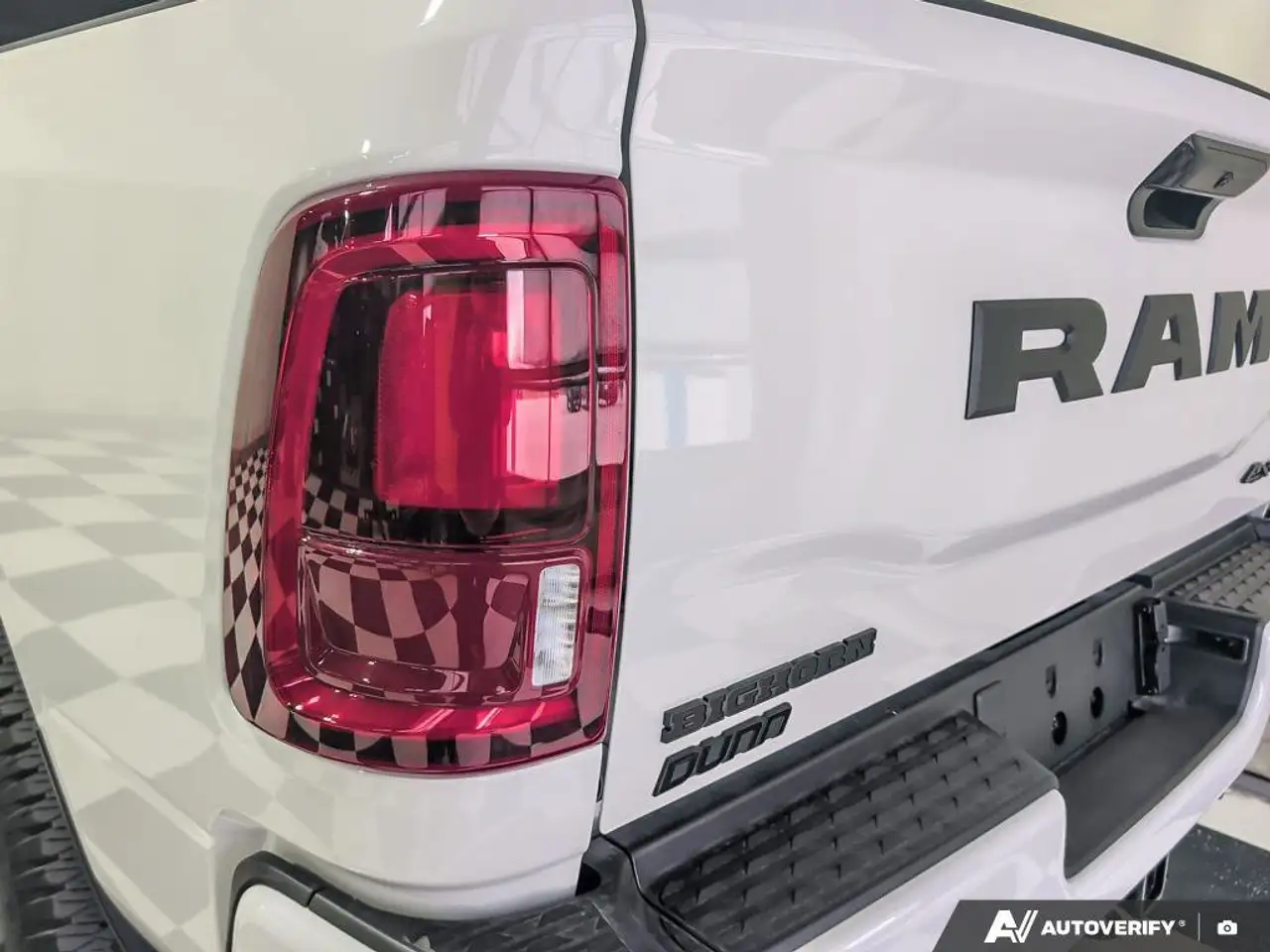RAM 2500 снимка RAM 2500