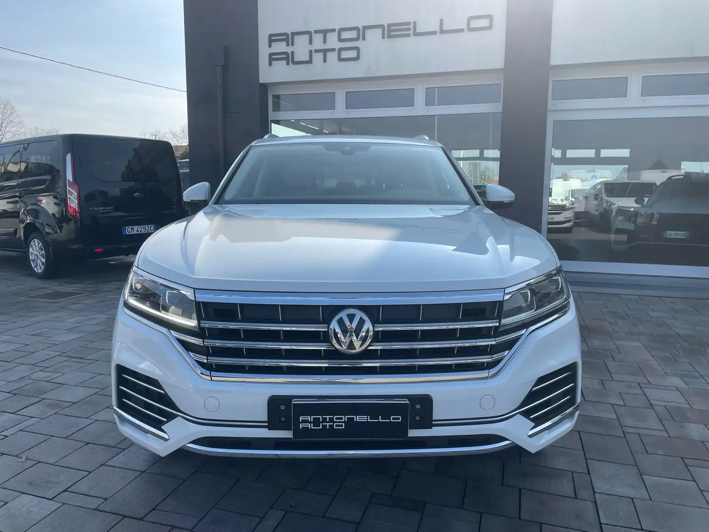 Volkswagen Touareg 3.0 V6 tdi Advanced 231cv tiptronic Blanco - 2