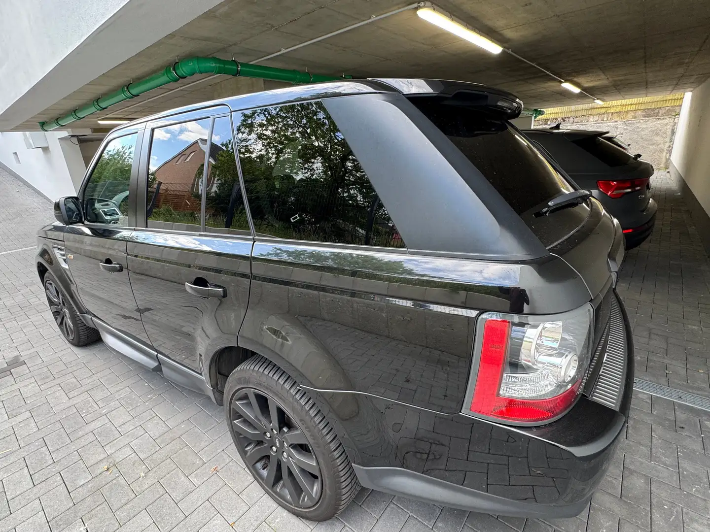 Land Rover Range Rover Sport Range Rover Sport TDV6 Autobiography Schwarz - 1