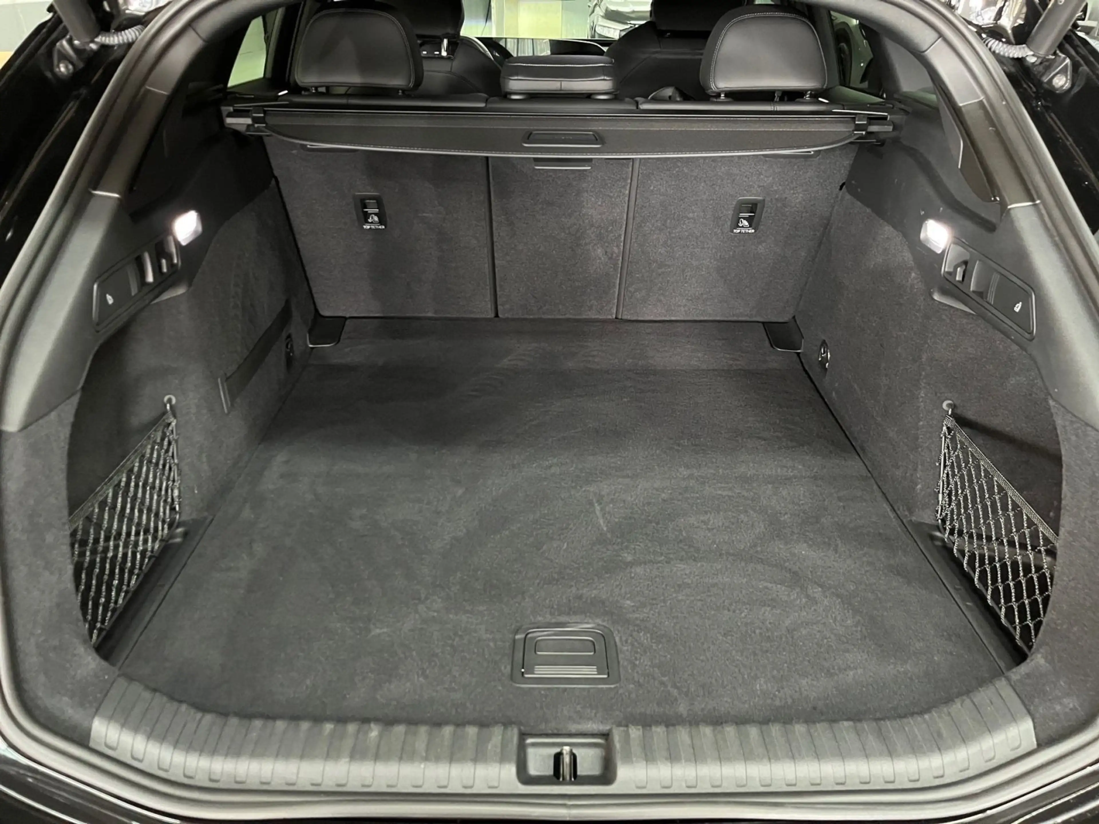 Audi A6 e-tron quattro s-line TechPlus Experien — photo 14
