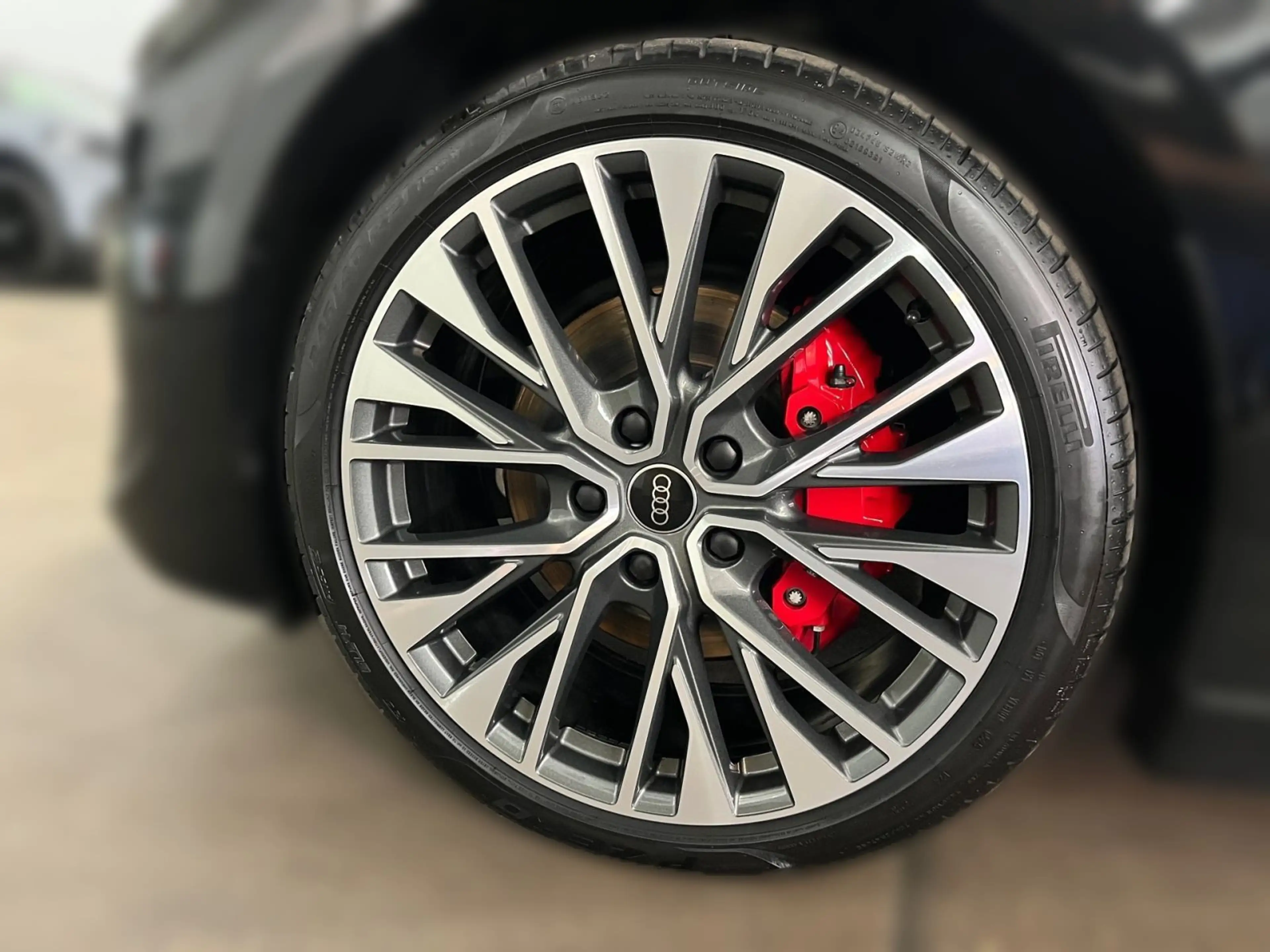 Audi A6 e-tron quattro s-line TechPlus Experien — photo 8