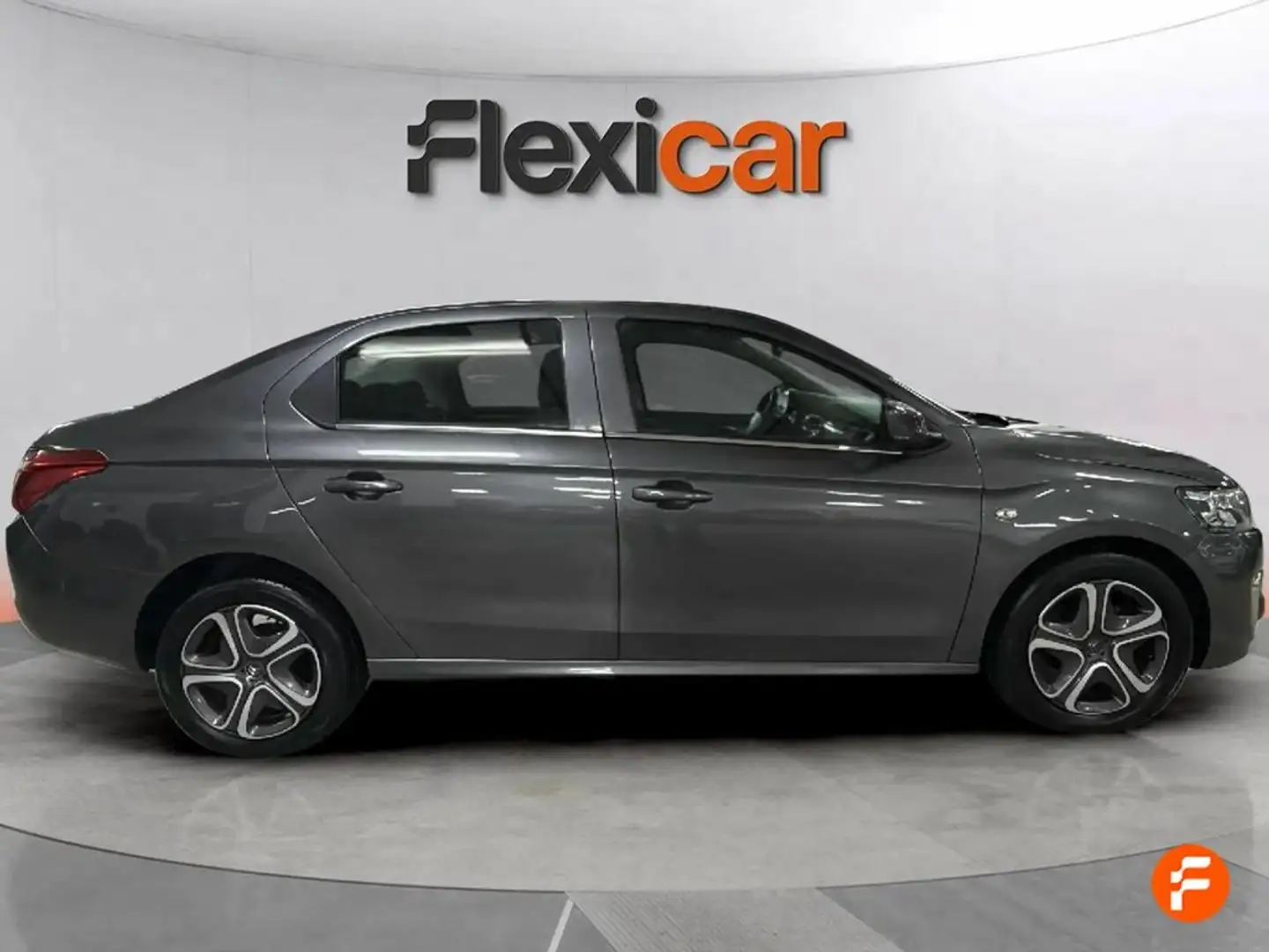 Citroen C-Elysée BlueHDi 73KW (100CV) Feel - 4P (2018) Gris - 2