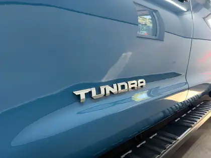 Annonce voiture d'occasion Toyota Tundra - CARADIZE