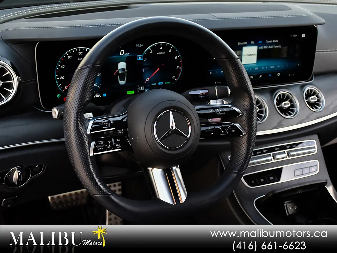 Mercedes-Benz E-Class снимка Mercedes-Benz E-Class
