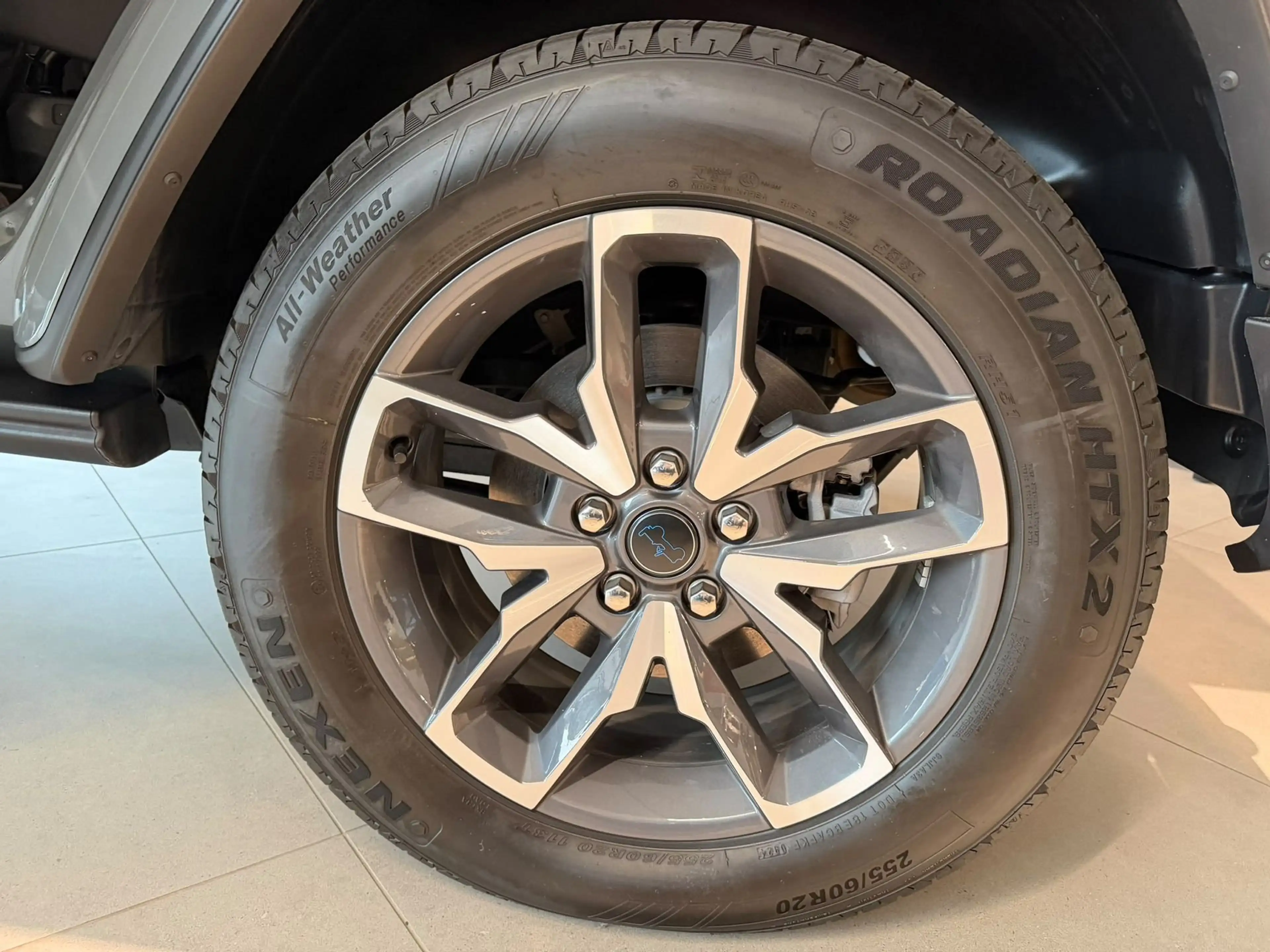 Jeep Wrangler Unlimited 4xe PHEV Sahara AT8 4X4 — photo 15