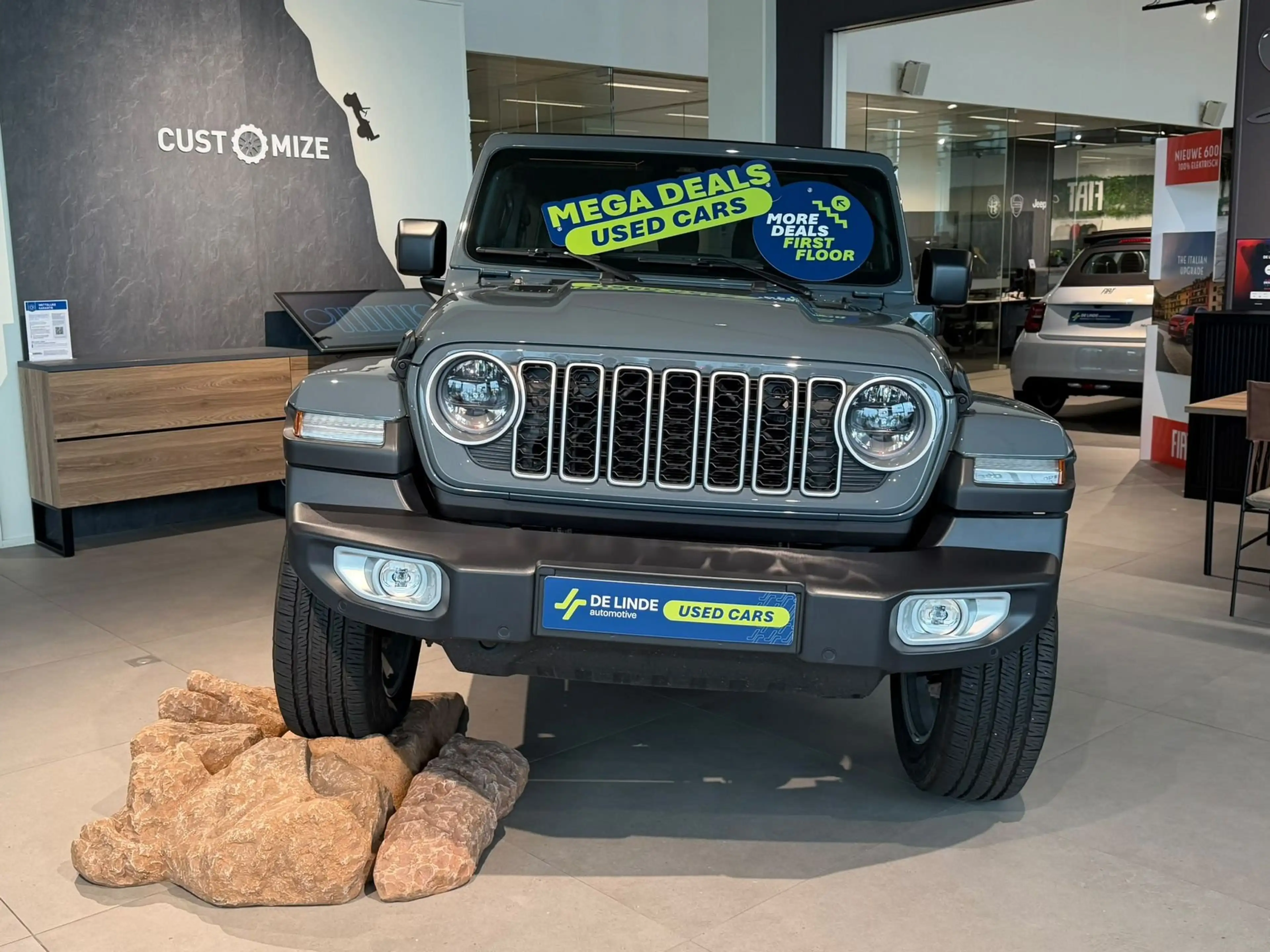 Jeep Wrangler Unlimited 4xe PHEV Sahara AT8 4X4 — photo 2