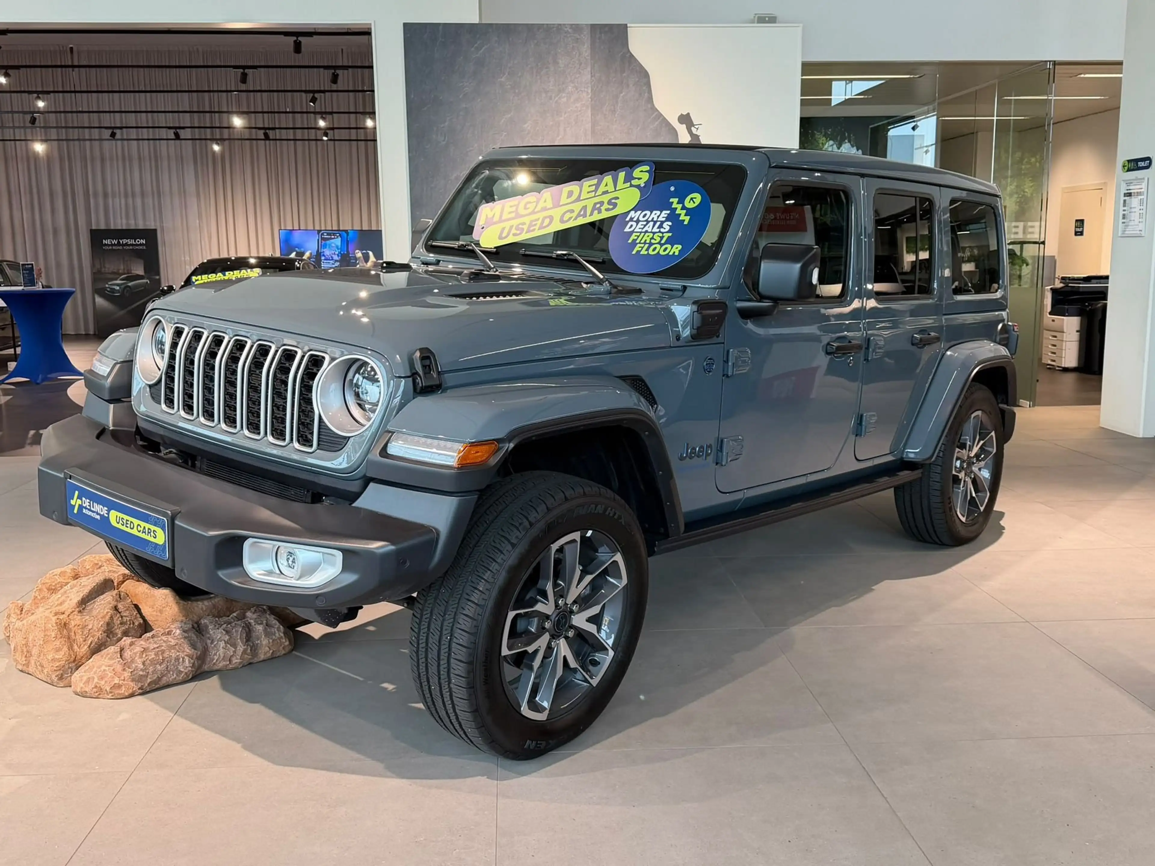 Jeep Wrangler Unlimited 4xe PHEV Sahara AT8 4X4