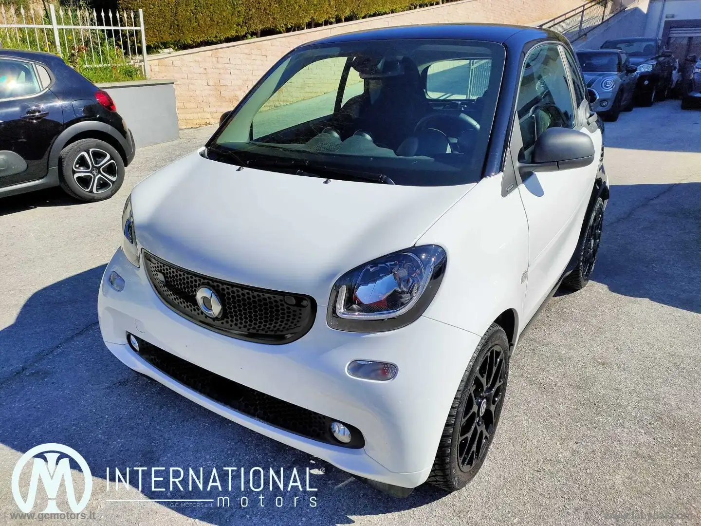 smart forTwo electric drive Passion White - 1