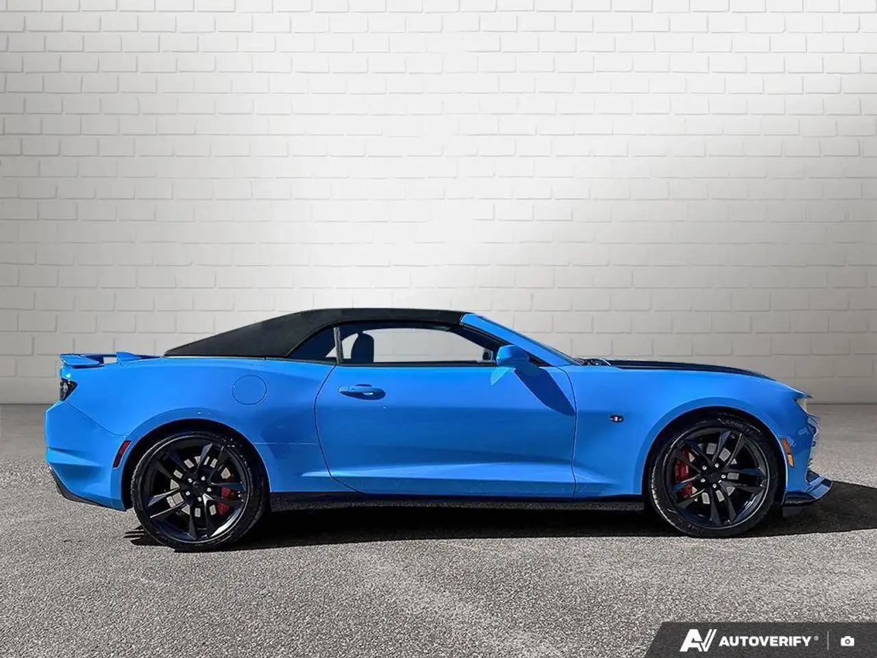 Chevrolet Camaro снимка Chevrolet Camaro