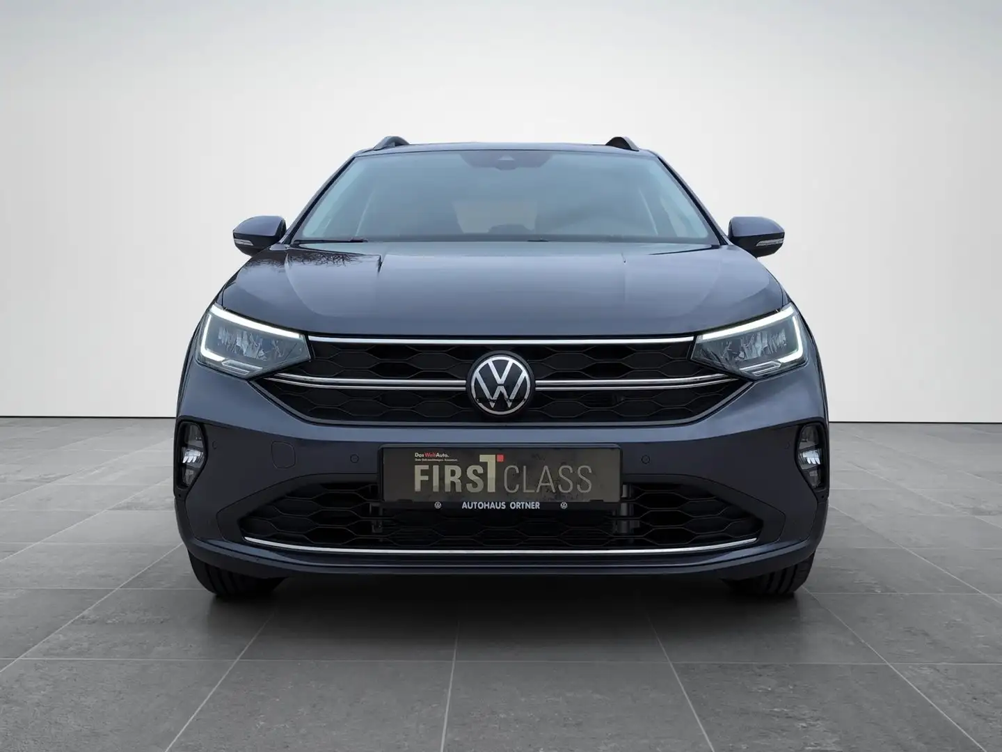 Volkswagen Taigo Friends TSI DSG Grau - 2