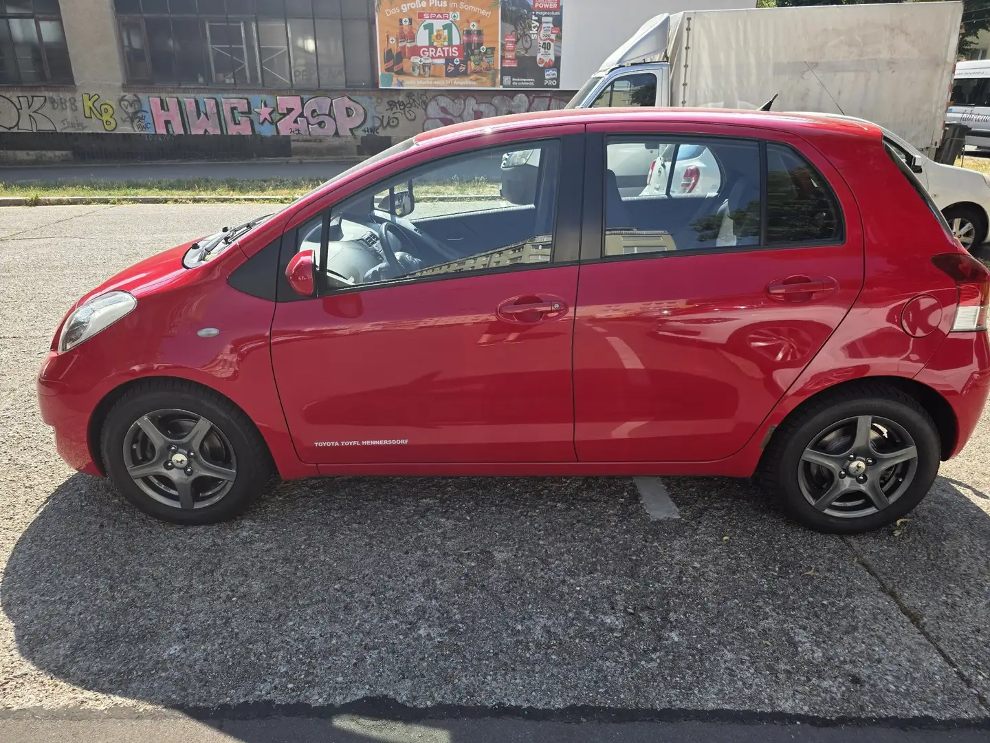 Toyota Yaris 1.33 VVT-i Executive - 2