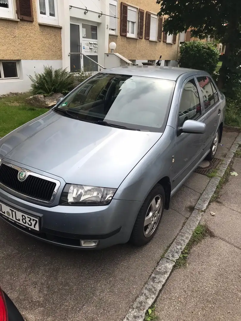 Skoda Fabia Fabia 1.4 16V Comfort Gris - 2