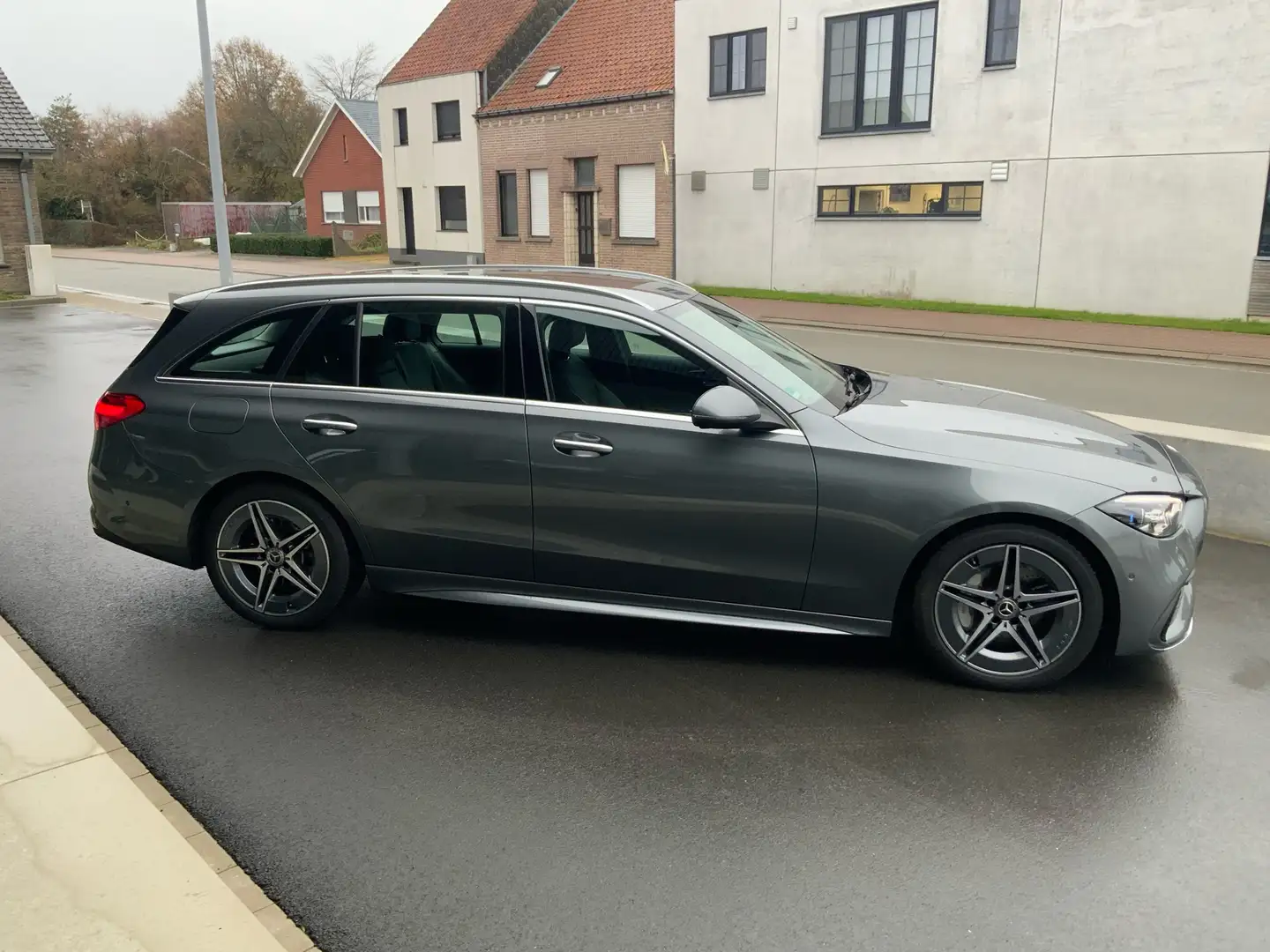 Mercedes-Benz C 200 T 9G-TRONIC Edition AMG Line Grijs - 1