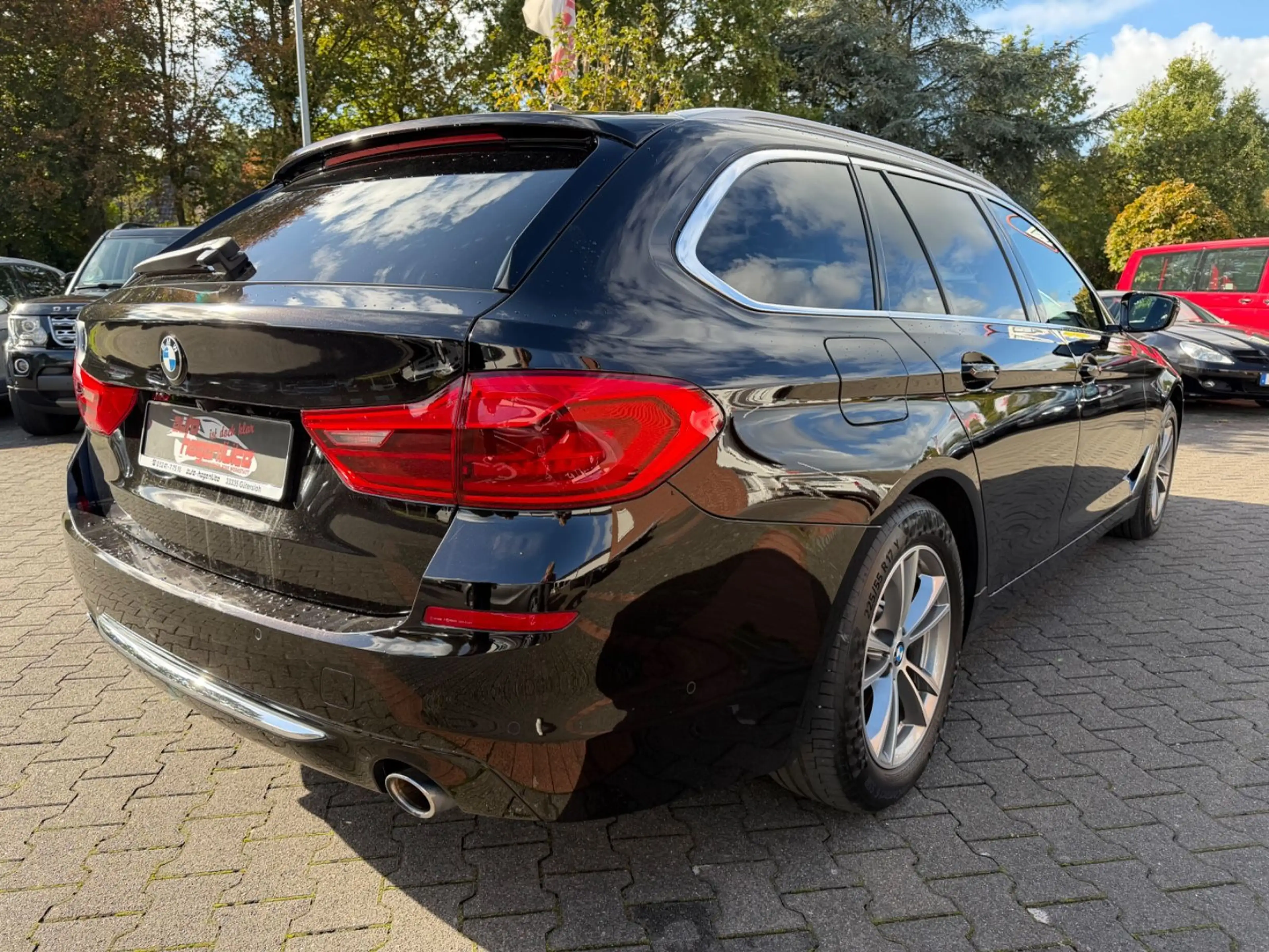 BMW 530 d xDrive Luxury Line Leder AHK 360° HuD — photo 5