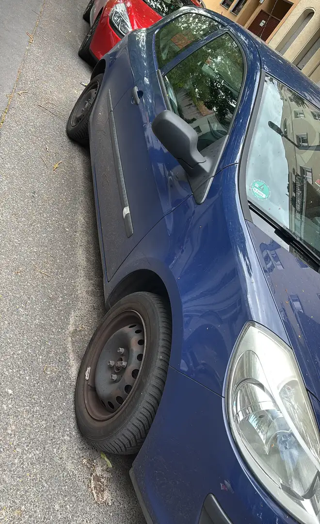 Renault Coupe Clio 3 Bleu - 2