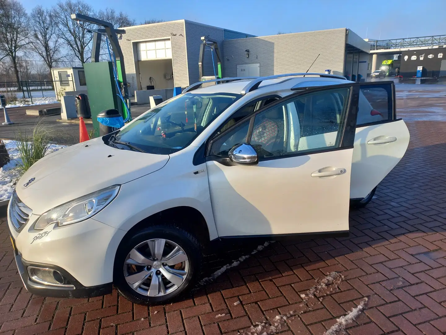 Peugeot 2008 PureTech 82 Style - 2