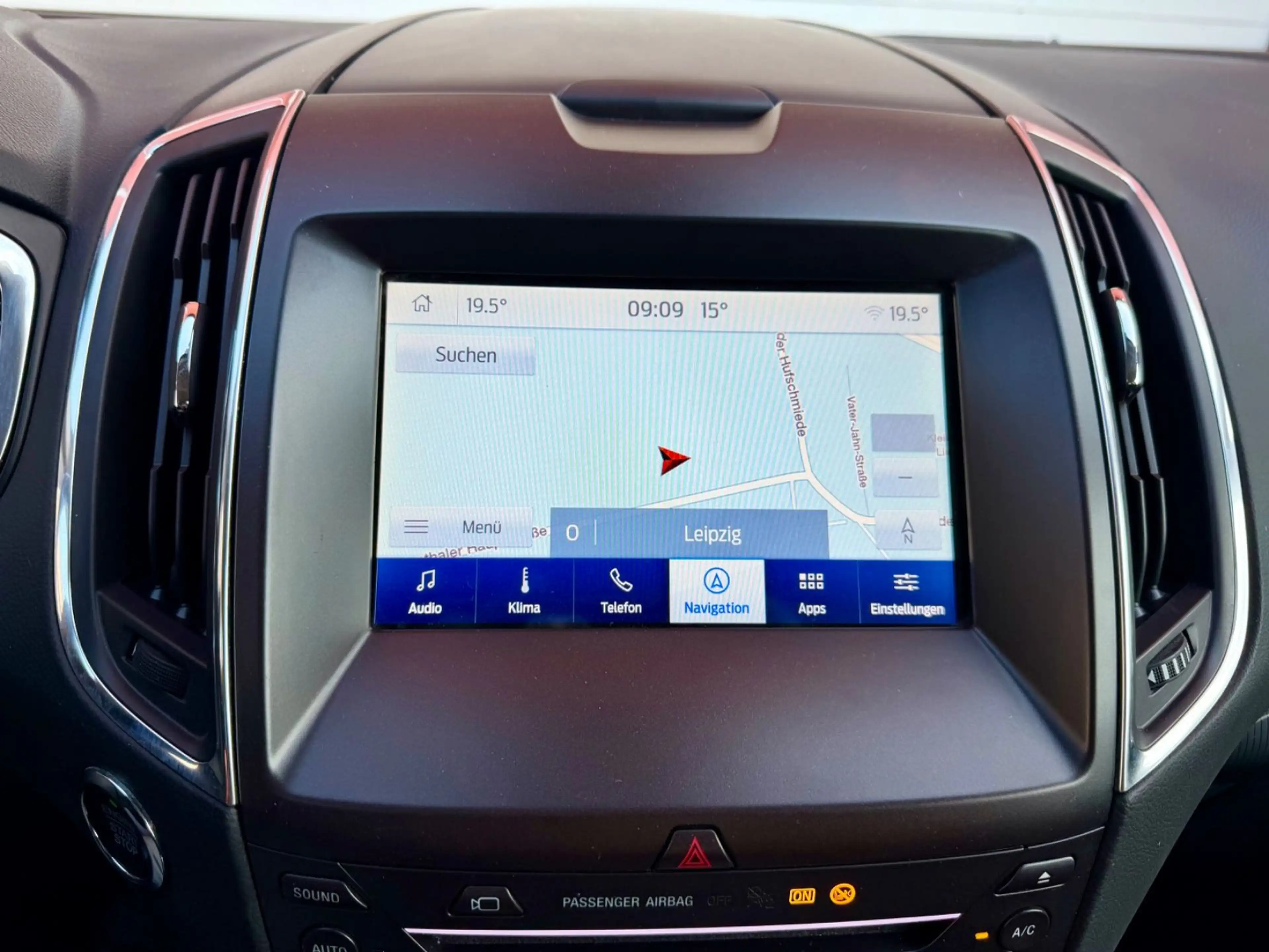 Ford Galaxy Titanium — photo 10