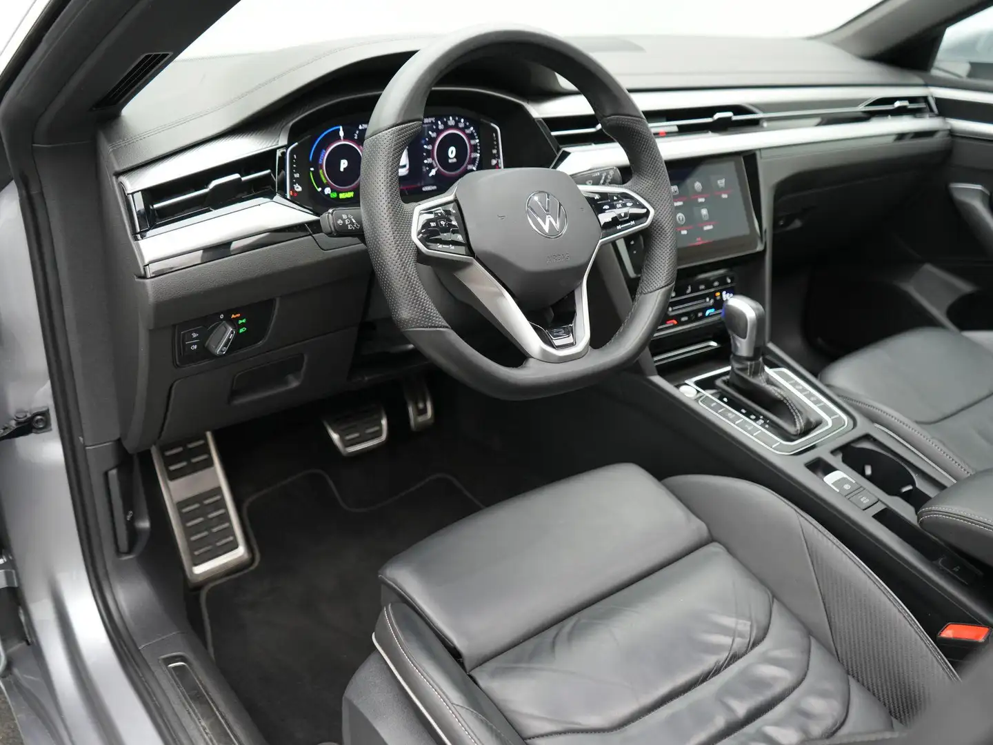 Volkswagen Arteon Shooting Brake 1.4 TSI 218 pk DSG eHybrid | Panora Zilver - 2