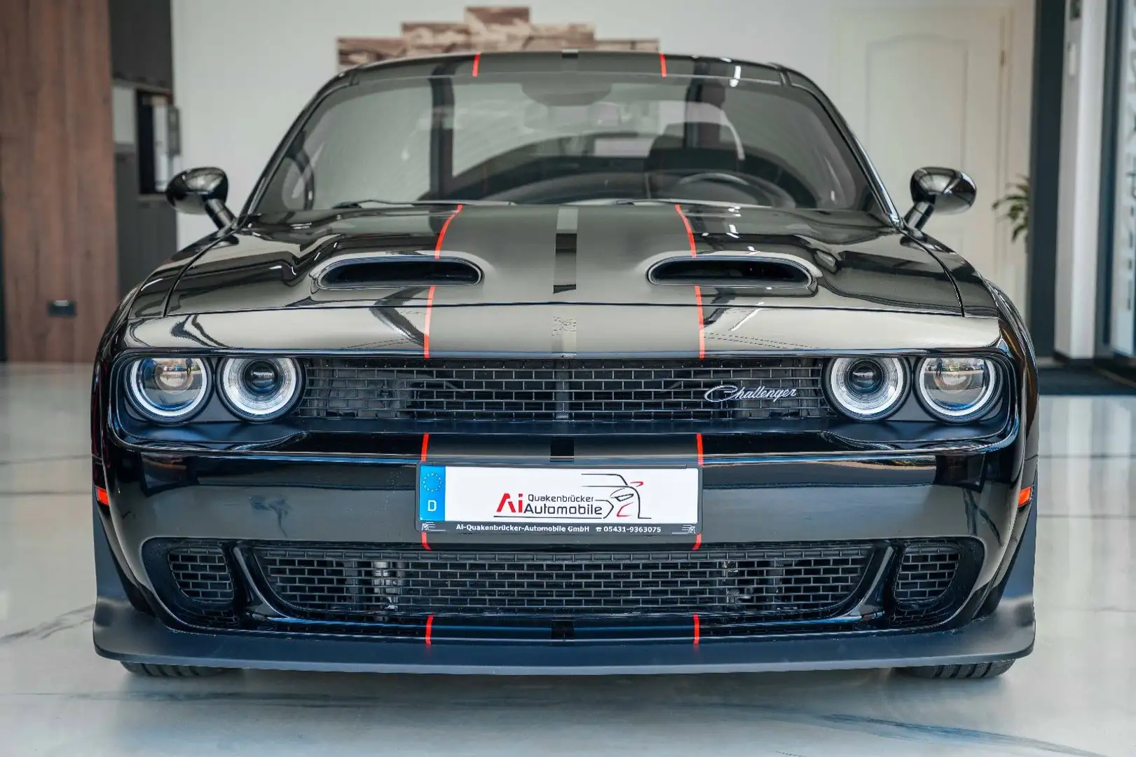 Dodge Challenger 5,7 Hemi WIDEBODY TOP Schwarz - 2