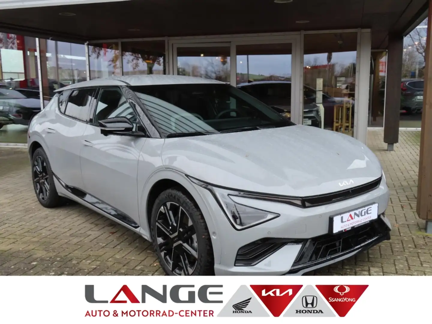 Kia EV6 GTL 84 AWD WP ASS+ SD D Navi Klimaautom SHZ Fernli Grau - 1