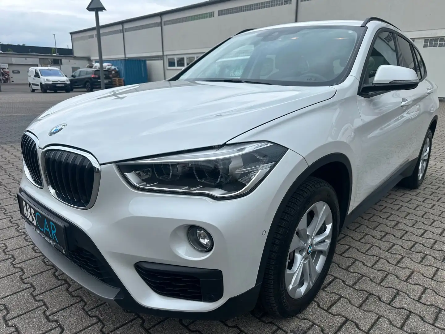 BMW X1 xDrive 20 d Advantage-LED-PDC-GEPFLEGT Weiß - 1