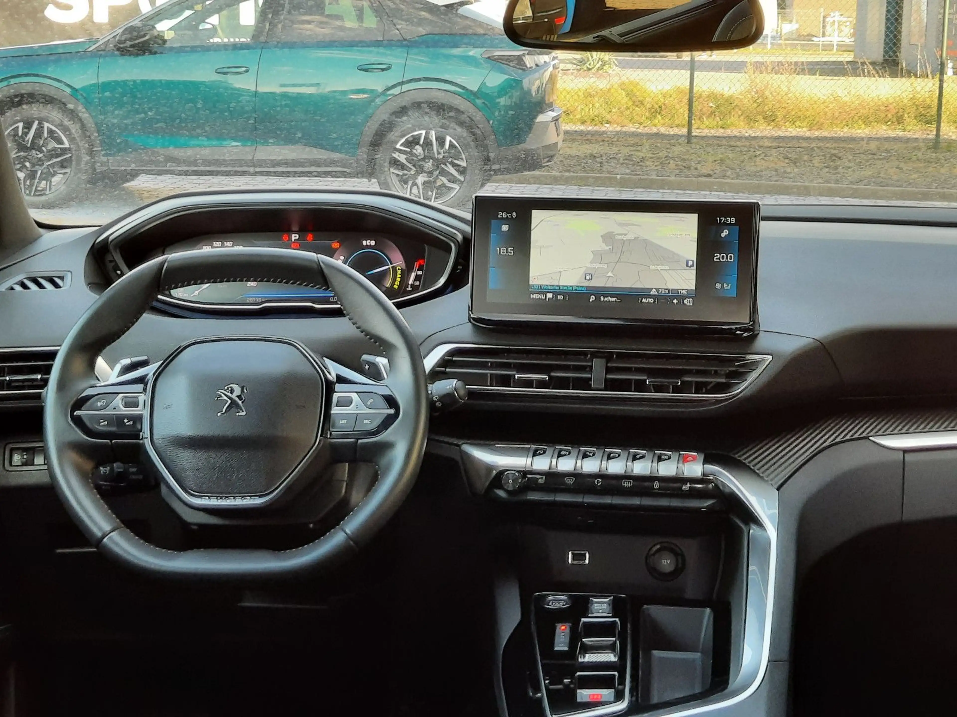 Peugeot 5008 Allure Pack eDSC 7 SITZE NAVI SH 360° KAM — photo 10