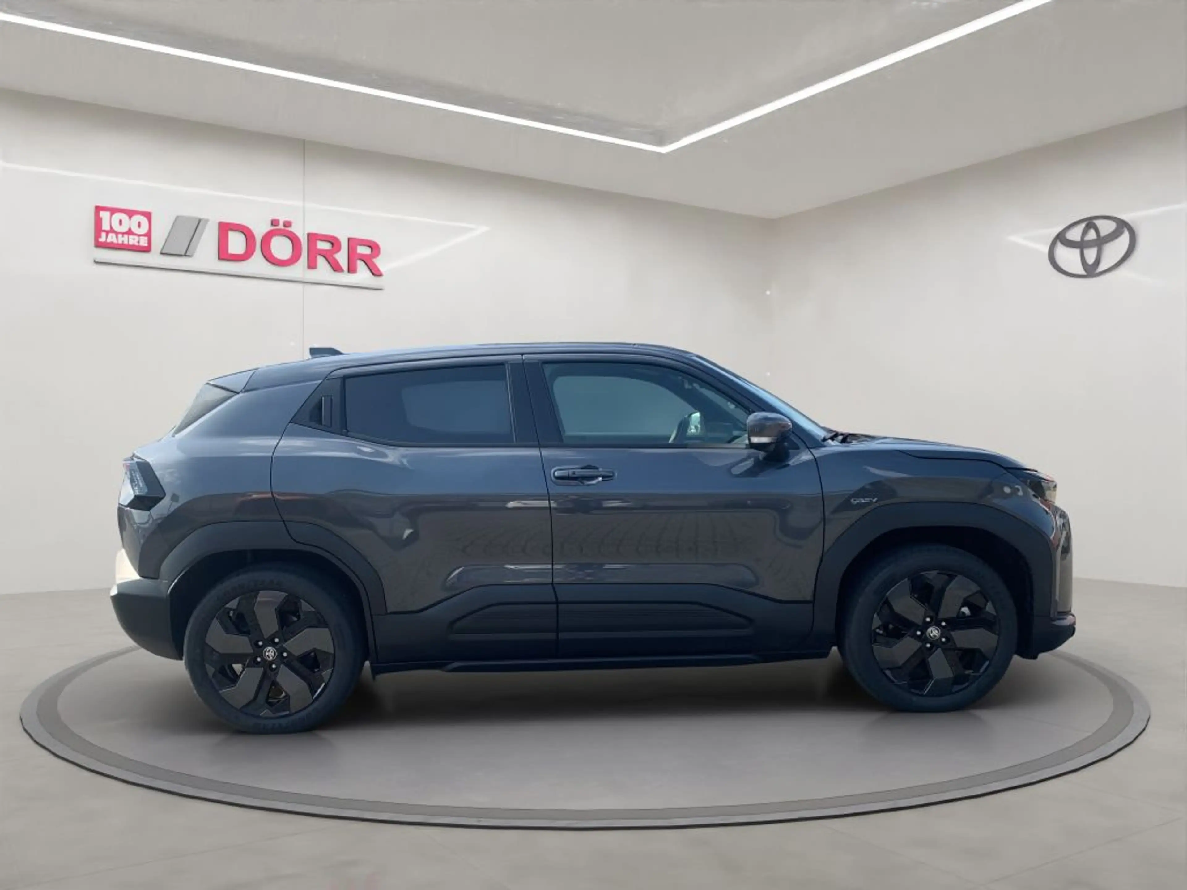 Toyota Urban Cruiser 61kWh Lounge — photo 6