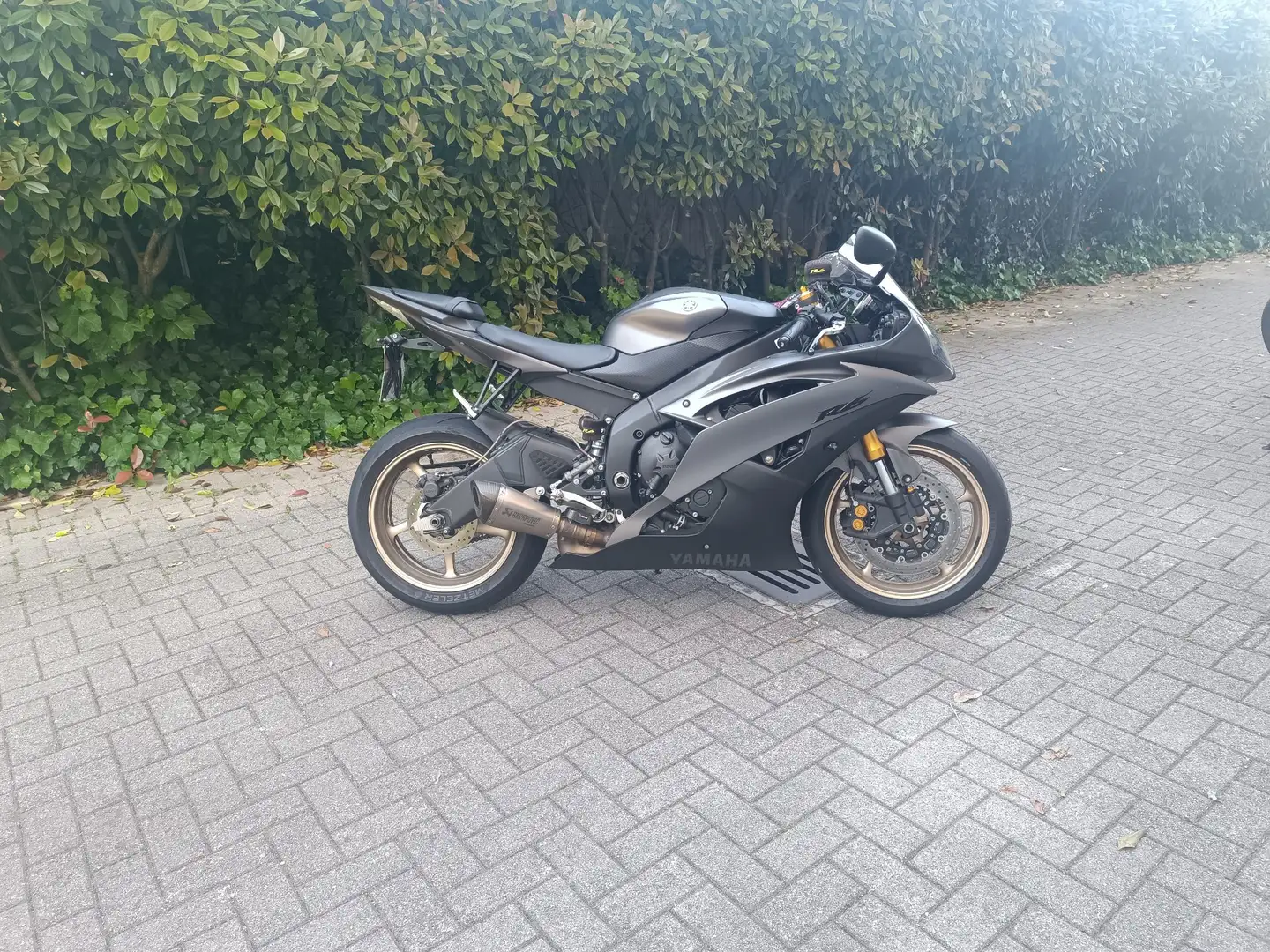 Yamaha YZF-R6 Szürke - 1