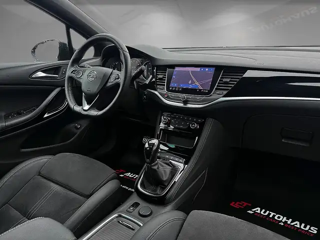 Opel Astra view 10