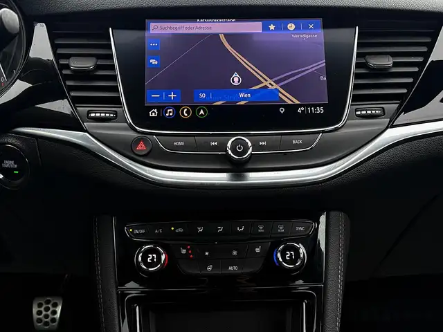 Opel Astra view 12