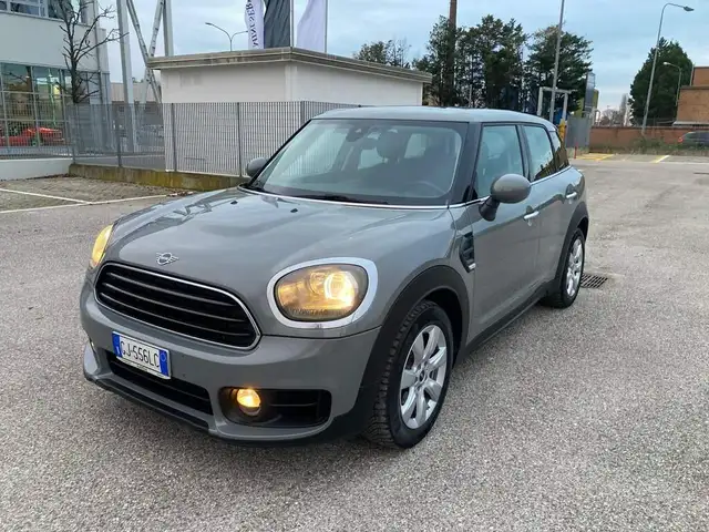 MINI One Countryman 1.5 One Boost