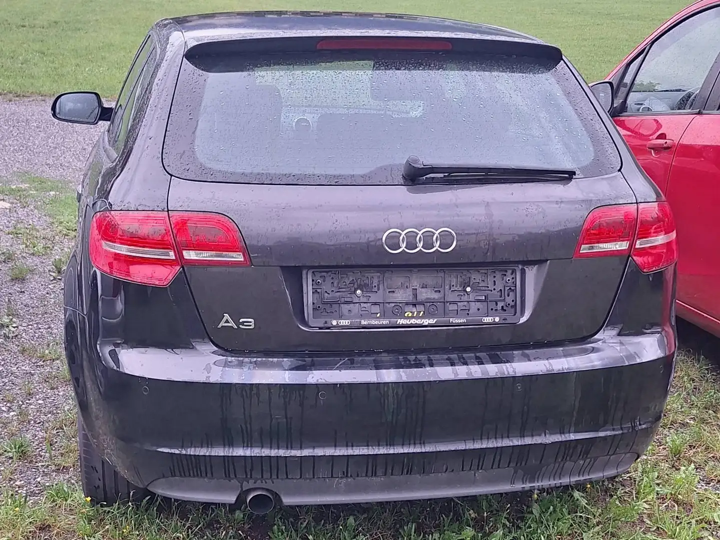 Audi A3 A3 SB 1,6 TDI DPF e mit Motorschaden!! Schwarz - 2