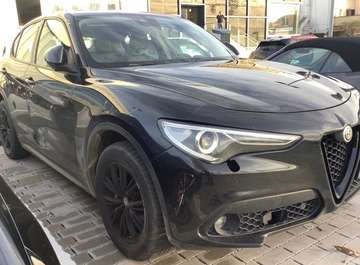 Stelvio 2.2 Turbodiesel 210 CV AT8 Q4 Executive