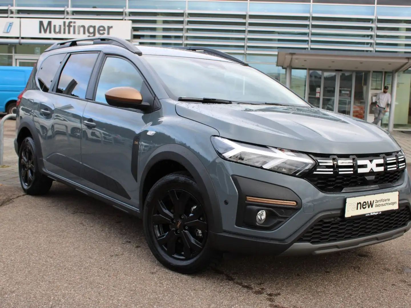 Dacia Jogger TCe110 Extreme+ 7 Sitz. Sitzh.Kamera Navi Grau - 2