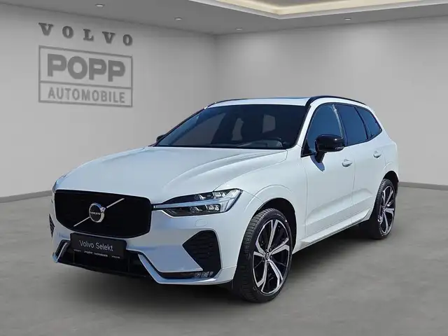 Volvo XC60 B5 AWD R Design ACC CAM FHZ H/K PANO STDHZ