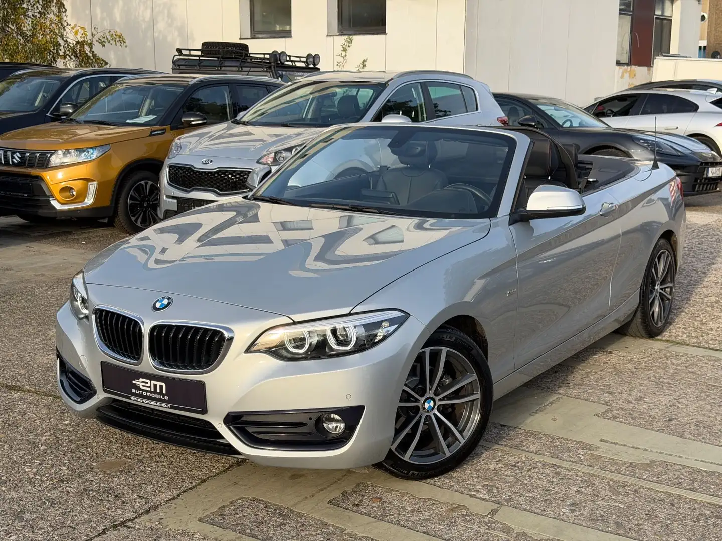 BMW 218 d Sport Line Cabrio/LED/Facelift/Leder/Navi Silber - 1