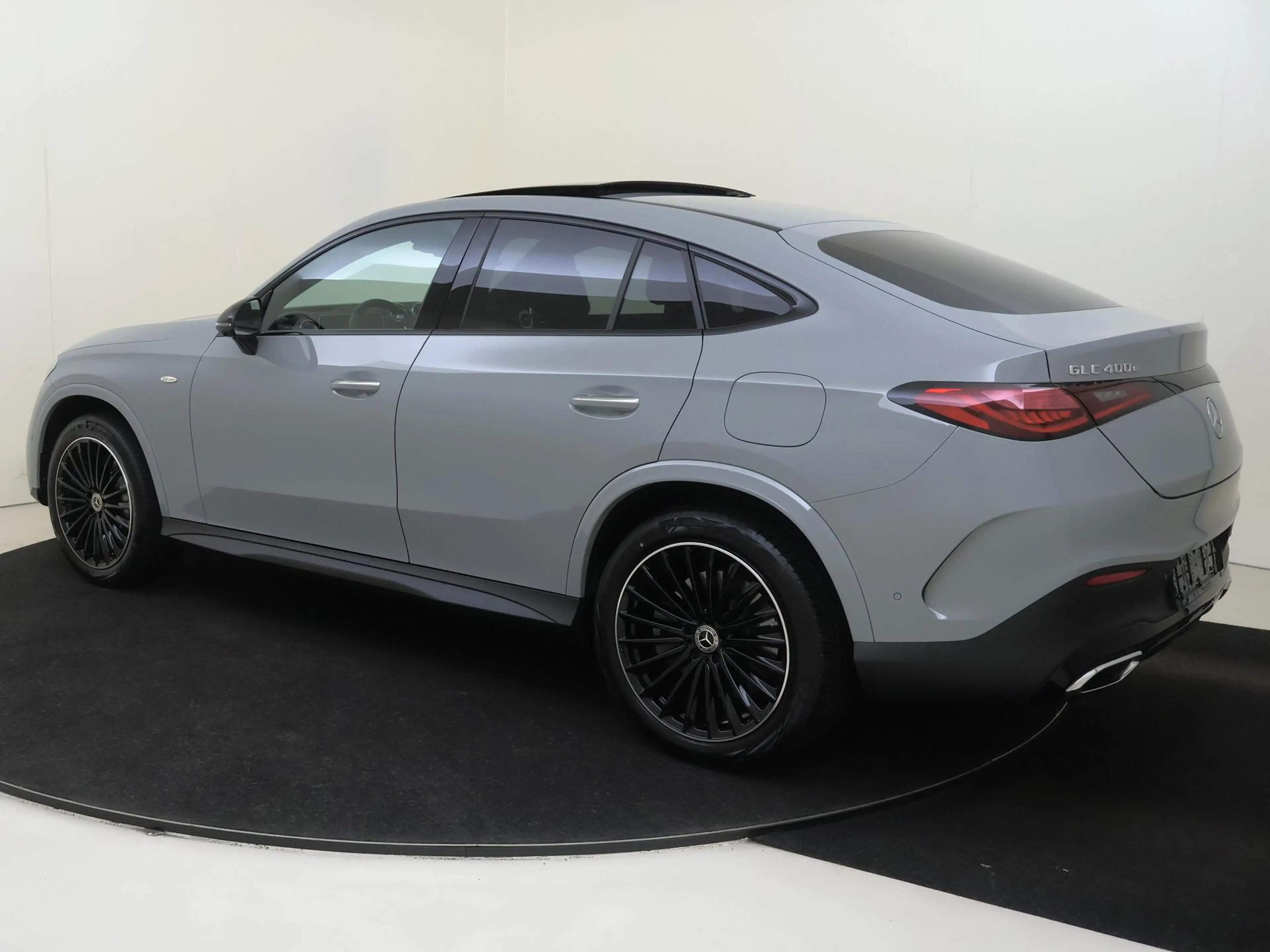 Mercedes-Benz GLC 400 Coupé 400e 4MATIC Business Solution AMG / Panorama — photo 4