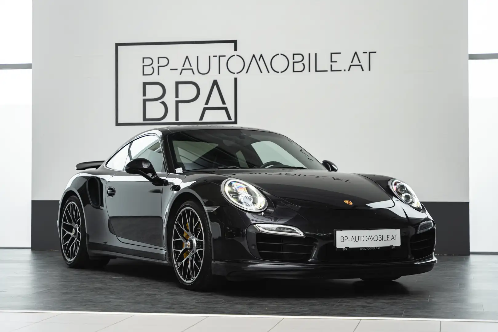 Porsche 911 991.1 Turbo S Coupe // Approved // Negro - 2