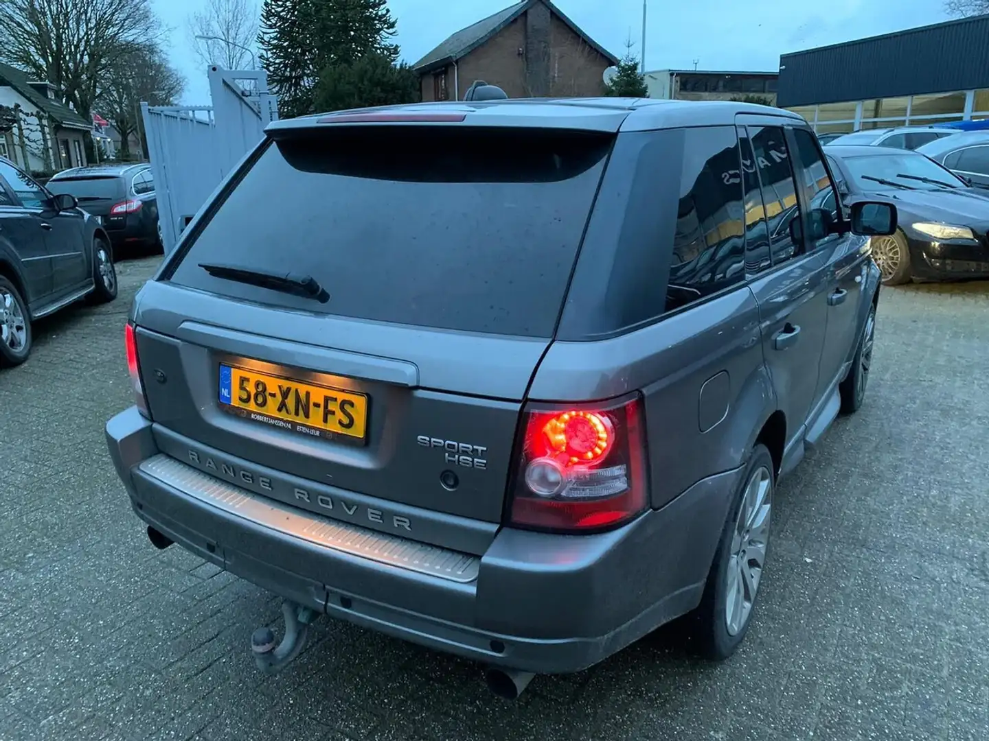 Land Rover Range Rover Sport 3.6 TdV8 HSE First Edition Motor loopt slecht! 227 Grey - 2