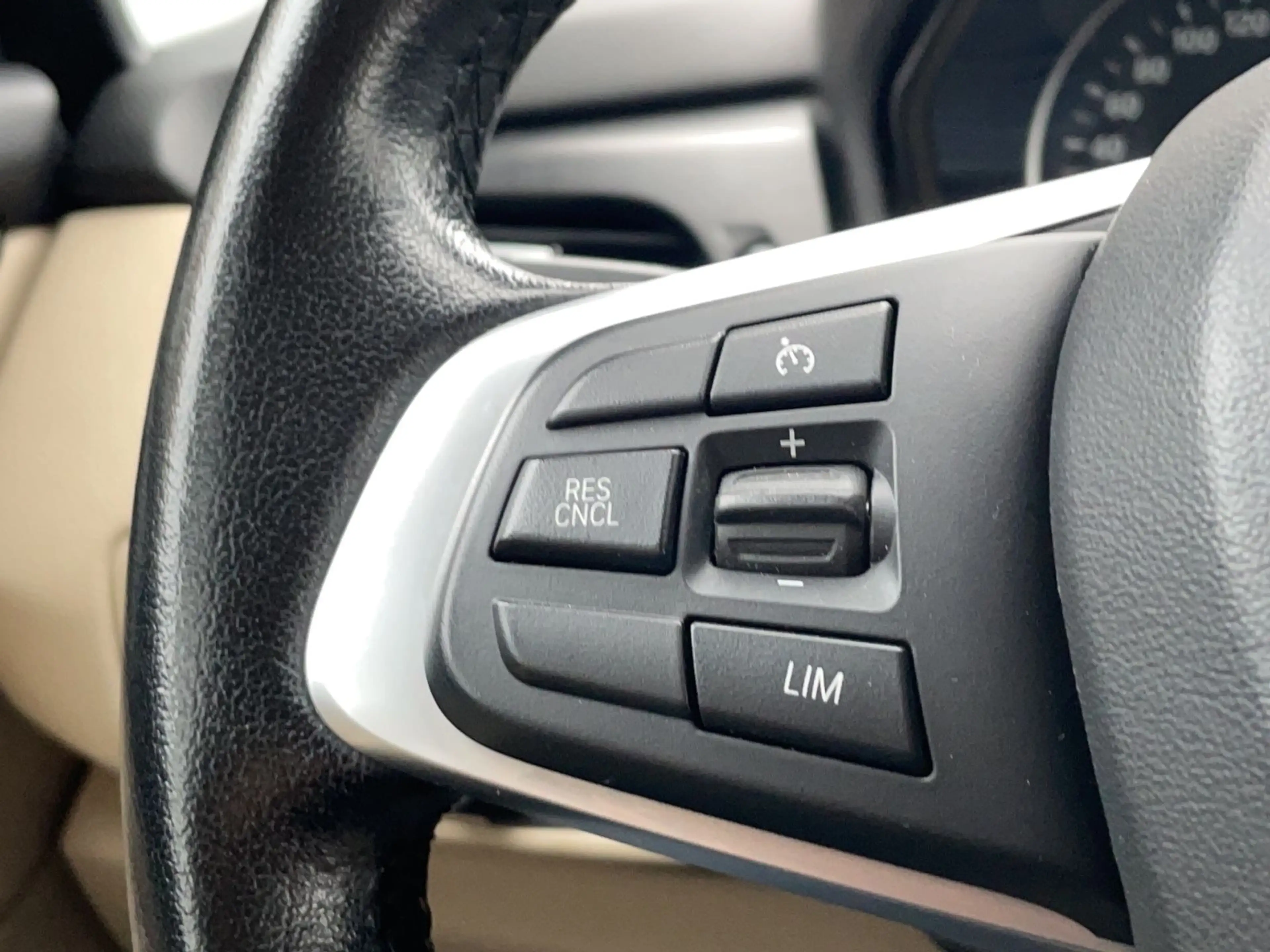 BMW 216 d Active Tourer 216 d Automatik*NAVI*LED*PDC — photo 13