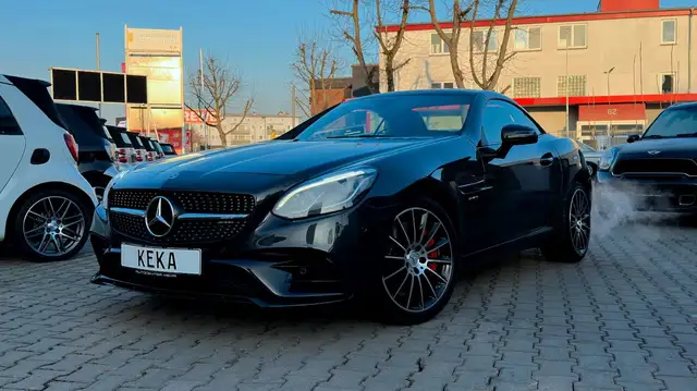 Mercedes-Benz SLC 43 AMG Roadster DESIGNO-EXKLUSIV*CARBON*MWST